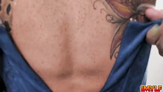 Stud pummeling busty milf Melissa Lynn from below