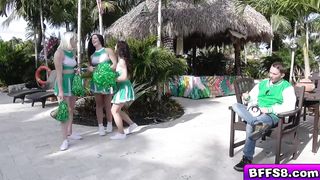 Cheer cuties decides to seduce the judge