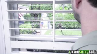 Carmen Rae sucking stud as thanks to him