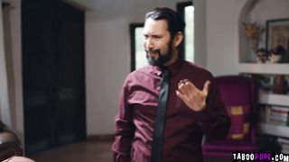 Osa Lovely sacrifices her pussy to make the sale