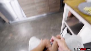 My sexy stepmom sucked me at breakfast