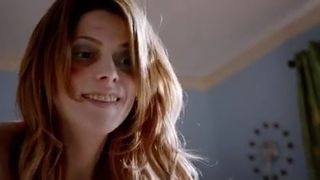 Ashley Green, Alexandra Daddario - Burying the Ex