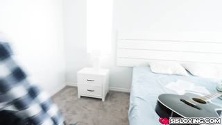 Surprise visit from my sexy stepsister