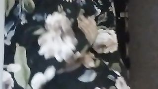 Mi cuñado me coge hasta hacerme gemir, después se la MAMO para que me llene de leche