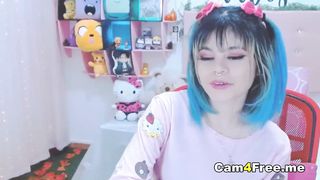 Slutty Femdom Plays With Huge Dildo