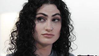 Lydia invites Ryan to have sex to get back at Joe