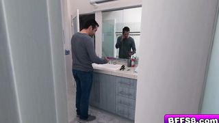 Teen BFFs pleads for Donnie's quietness