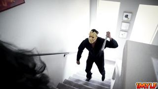 Stud pummeling this milfs wet coochie from below