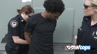 A bouncy big ass and a huge black shlong