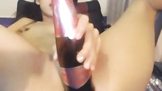 asian cutie fingering and squirting hard