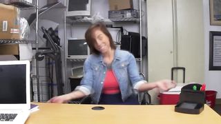 This teen is fucking like a pornstar