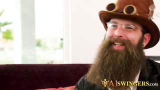 New sexual partners for this messy orgy