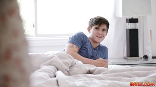 My hot stepmom makes my fantasy happen