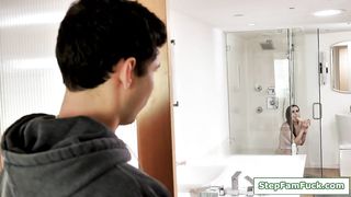 Stepbro fucks teen stepsis in the shower