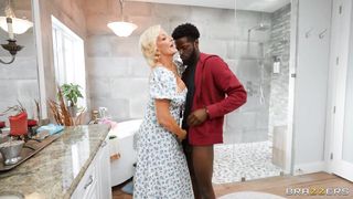 Cant believe my BF creampie my grandmom