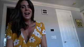 Stepmom wants to be like those videos