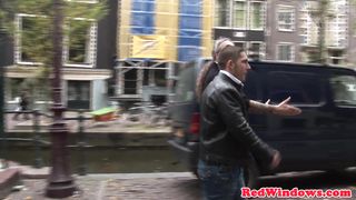 Dutch hooker pussylicked by redwindow tourist