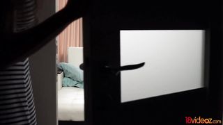 18videoz - Alice Kelly - Found a perfect teen lover