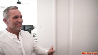 Stepmom secretly enters teachers house