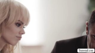 Fat dude barebacks his stepteen shemale