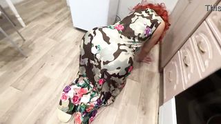 Stepmom twists her big ass and hopes for anal sex with her son