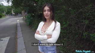 I saw her sitting on the side of the road