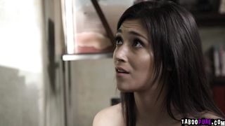 Teen Brooklyn give in for an awesome 3SOME