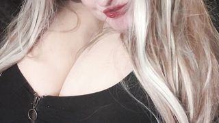 Susi as an elegant lady