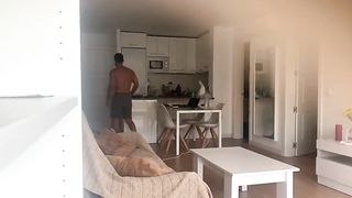 Neighboor came to watch Disney