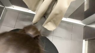 Student with Big Ass gets fucked in the elevator of the University in Public