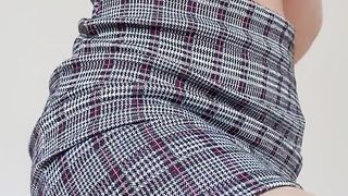 Hot babe in shiny tights on the bed