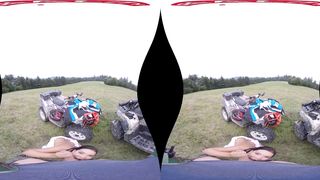 Sofia Lee BBW Teen in VR Porn