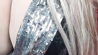 Watch this sexy Susi pushing satin panty in pussy