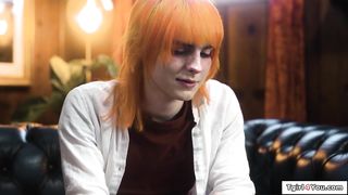 Trans femboy Jean Hollywood fucks doctor