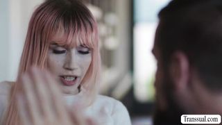 Pink haired TS analed by beareded stedad