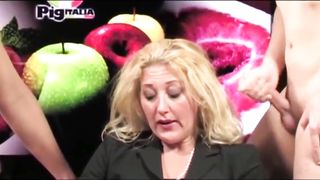 Reading the News -Pigitalia