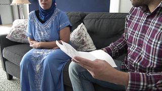 Muslim woman gives rimjob during job interview