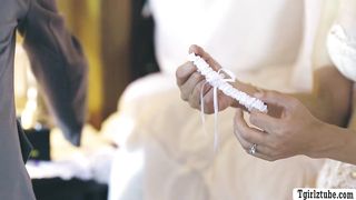 TS bride licks and fucks her photographer