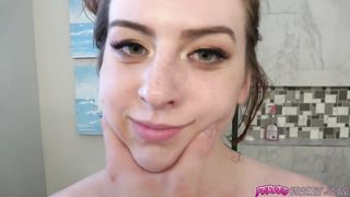 I spy with my little eye n see my nude stepsis