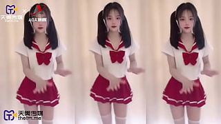 Xixi, a well-known dance blogger at station B, was paid a lot of money by fans to have sex with him