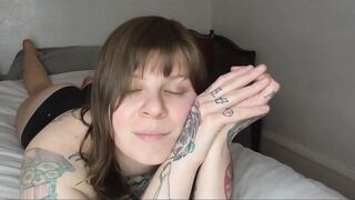 POV: GIRLFRIEND SWALLOWS YOU WITH FARTY ASSHOLE