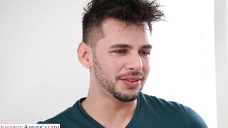 My sisters hot friend have trouble with her pussy