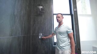 Handyman your next job is give me a creampie