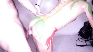 Playing CAN U APP: I have to paint her naked